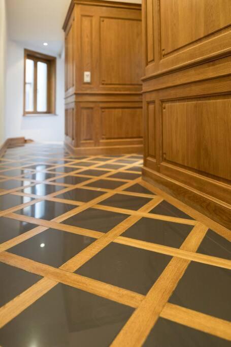 Unique Flat On The Grand Place Apartamento Bruxelas